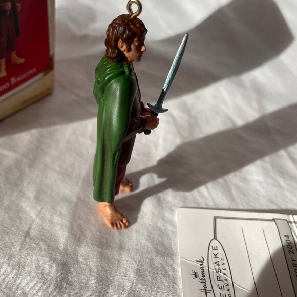 2004 Hallmark Keepsake Ornament Lord of the Rings Frodo Baggins Dented Box - Picture 5 of 16